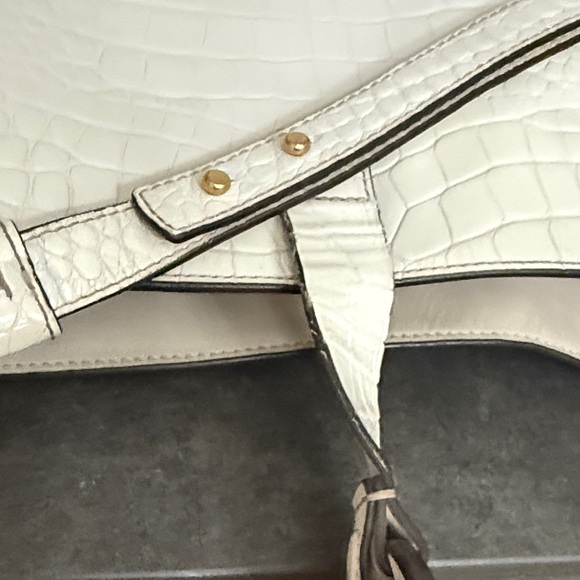 Well Loved Tory Burch White Croc-Embossed Shoulder Bag Junk Project bag - Picture 9 of 16